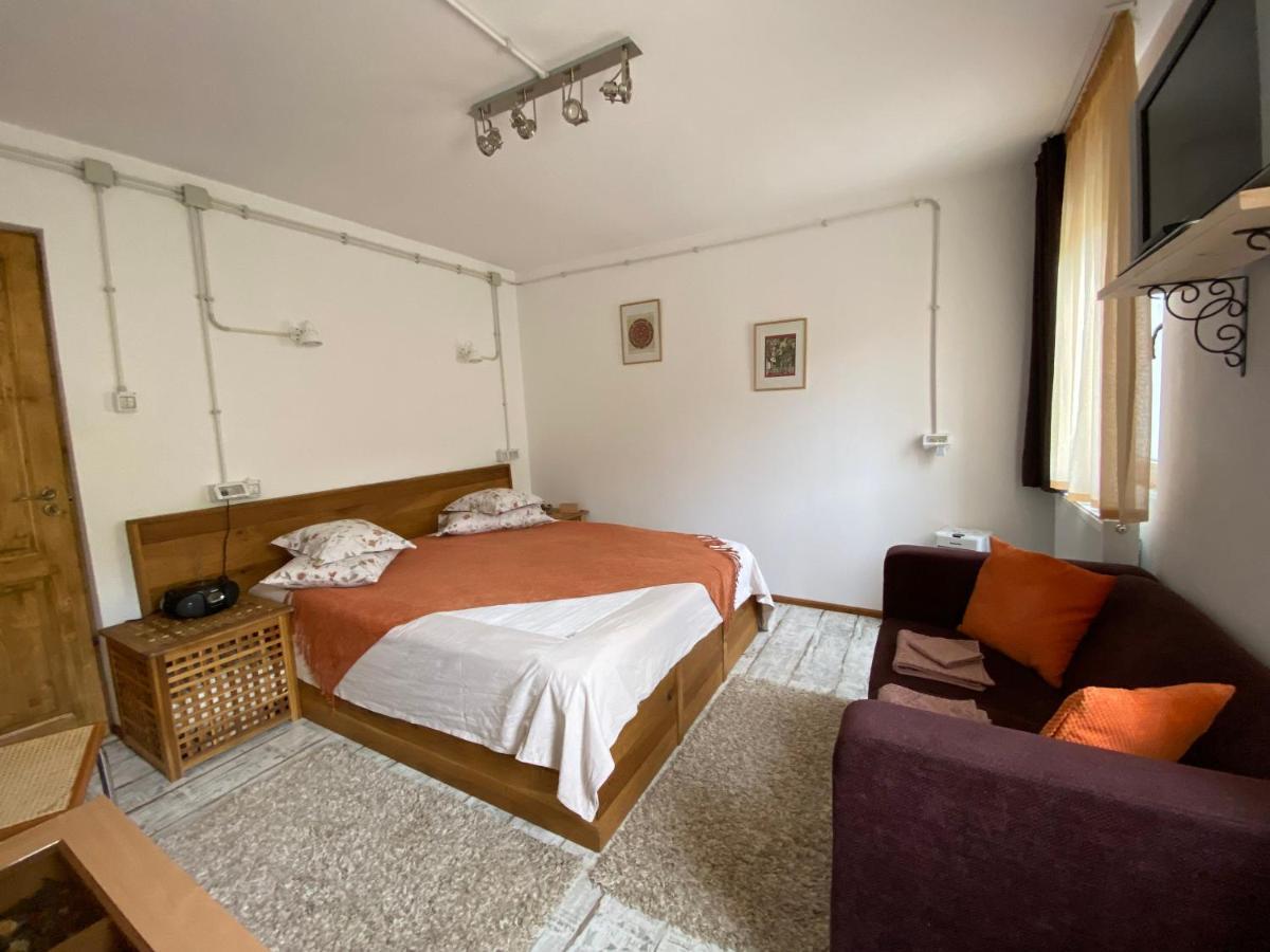 Skay Loft Bed and Breakfast Μπρασόβ Εξωτερικό φωτογραφία