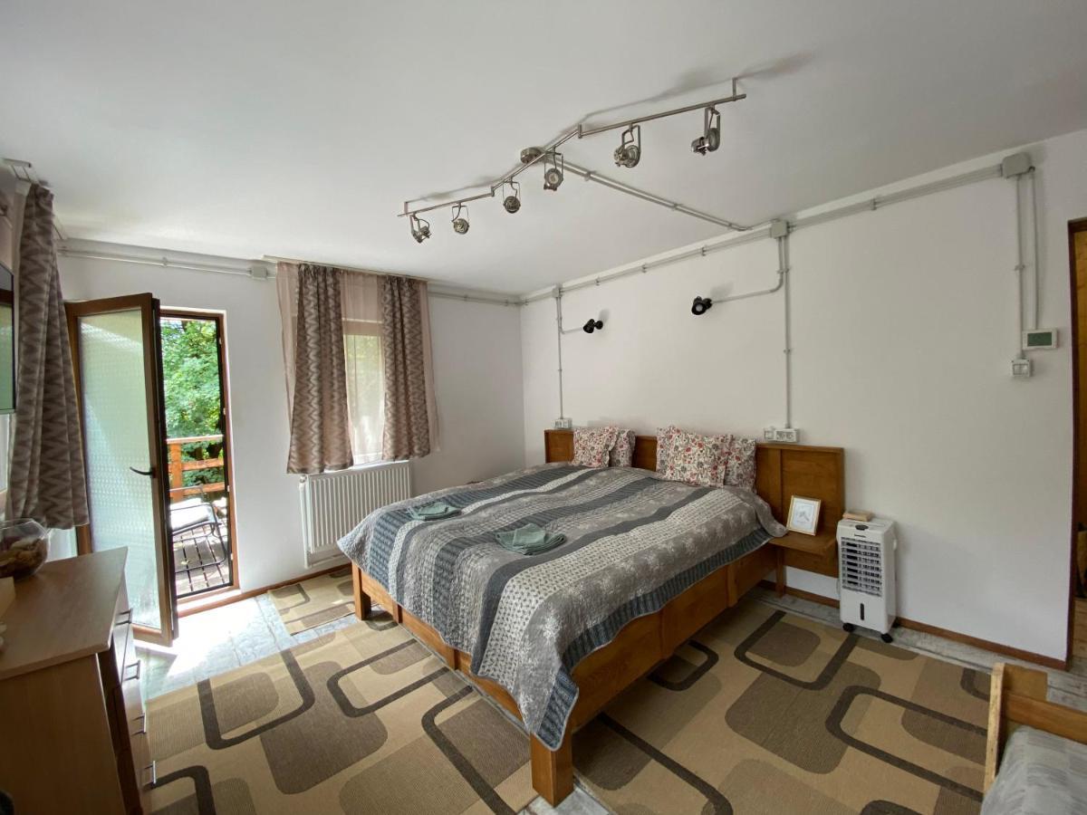 Skay Loft Bed and Breakfast Μπρασόβ Εξωτερικό φωτογραφία